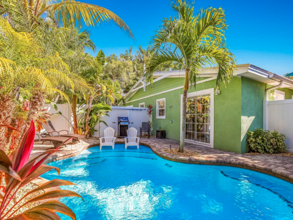 Key West cottage a couple blocks to beach
